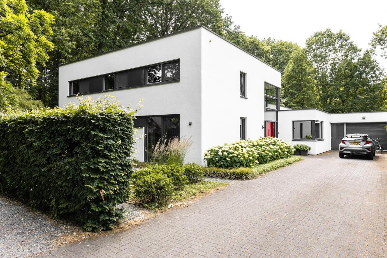 Avellano Bed and Breakfast Helmond Exteriör bild